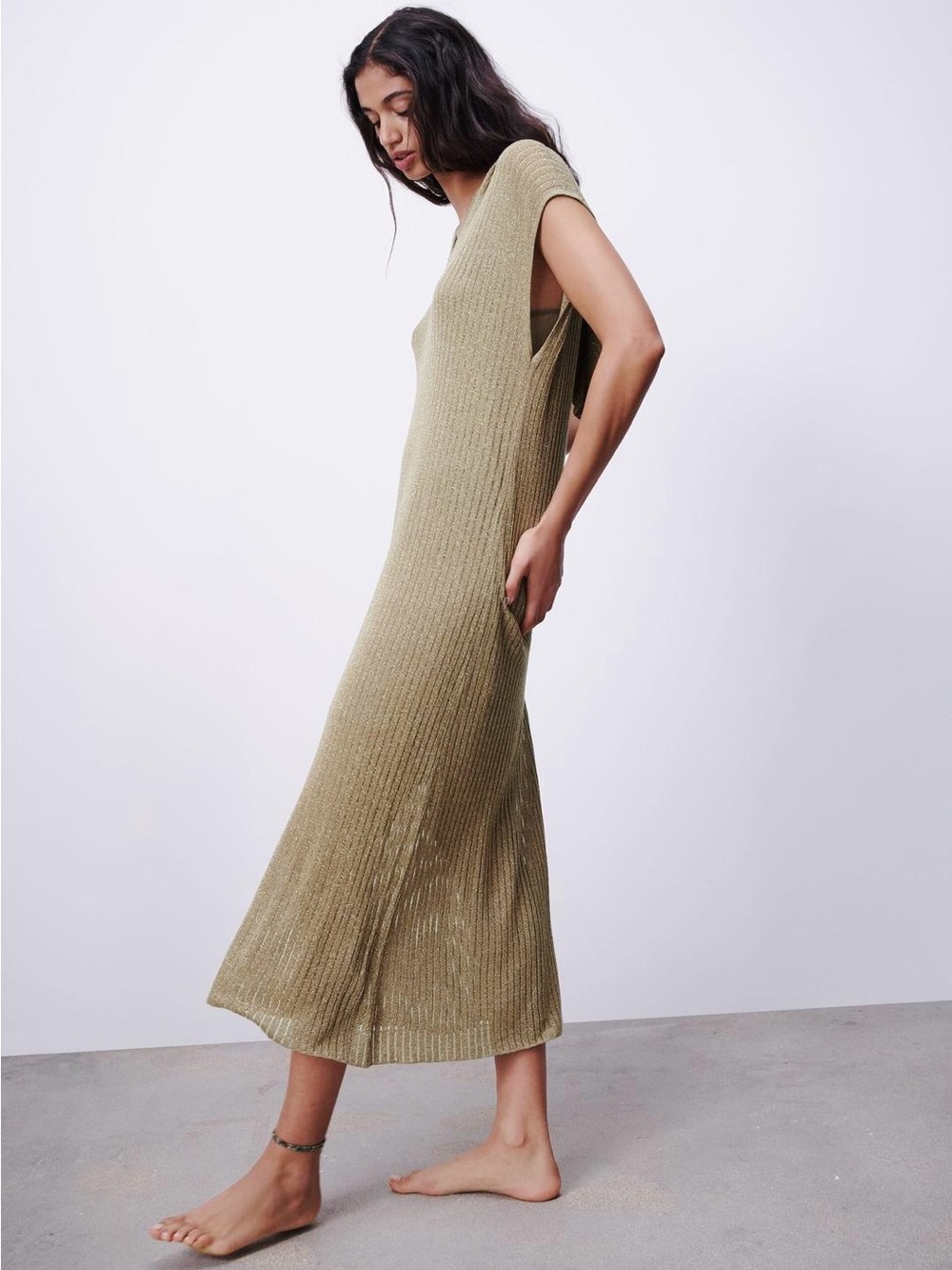 Zara Metallic Thread Knit Tunic Dress in a shimmering golden color size Medium - Picture 7 of 15